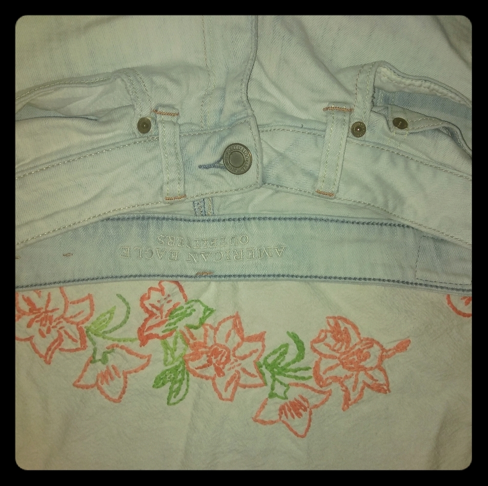 Light denim shorts